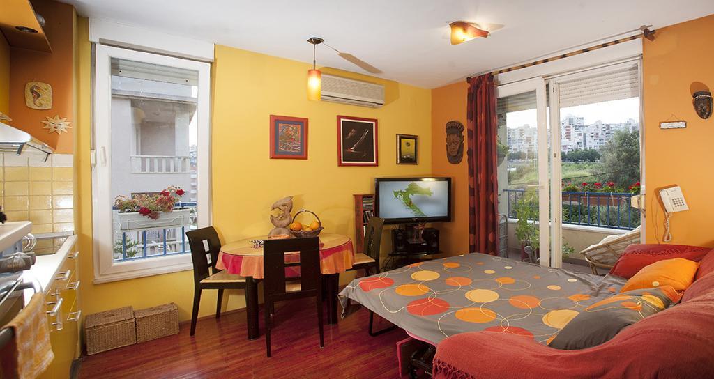 Apartment Sunny Yellow - With Balcony And Parking Place, สปลิท ห้อง รูปภาพ